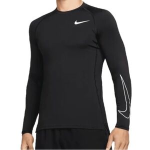 NWOT. Nike Pro Mens Dri-Fit Long Sleeve Black Shirt Size Medium